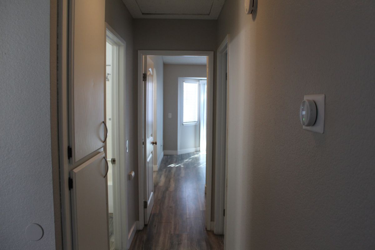 Building Photo - 2229 Rose Ave