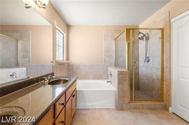 Building Photo - 3916 Varallo St