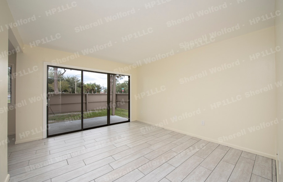 Building Photo - 5739 Peregrine Ave