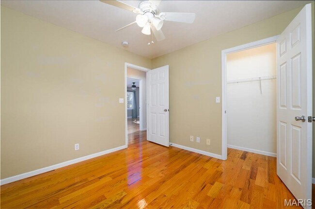 Building Photo - Amazing 4 bedroom 3.5 Bath house