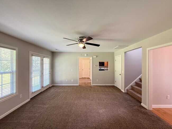 Building Photo - 5813 Huckleberry Ct