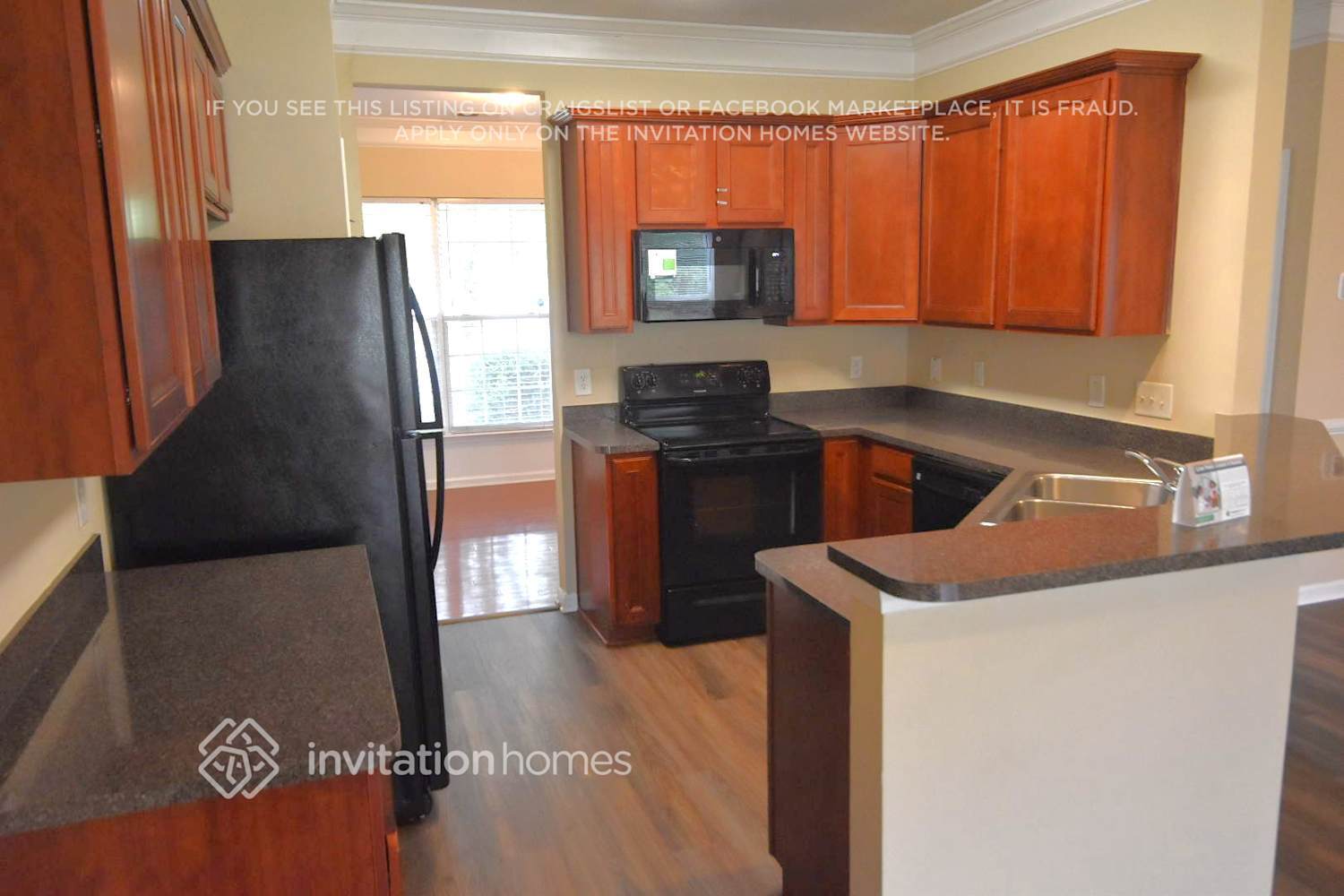 Building Photo - 623 Wrayhill Dr