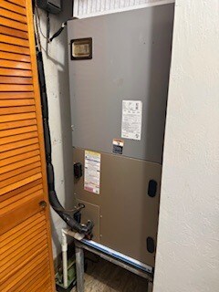 Building Photo - 36 SE 5th St