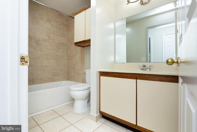 Building Photo - 5804 Inman Park Cir