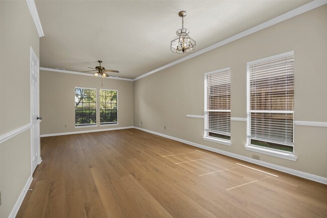 Building Photo - 4922 Moss Run Dr