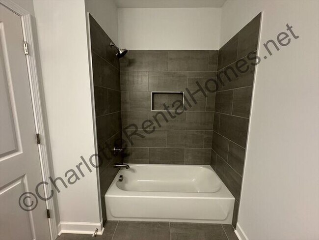 Building Photo - New Construction Single Family Home!