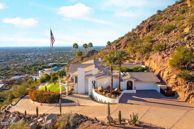 Building Photo - 5400 E Valle Vista Rd