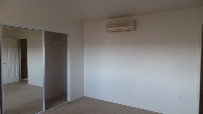 Building Photo - Kai Nani @ Makakilo 3/2.5/Garage and Enclosed Lanai