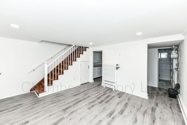 Building Photo - 2230 Observatory Pl NW