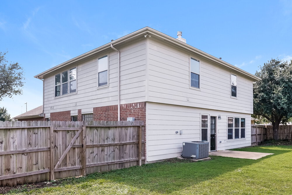 Building Photo - 18114 Shady Cypress Ln