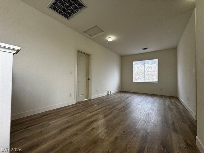 Building Photo - 8519 Peaceful Dreams St