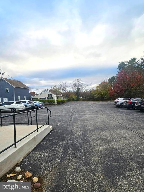 Building Photo - 454 Germantown Pike