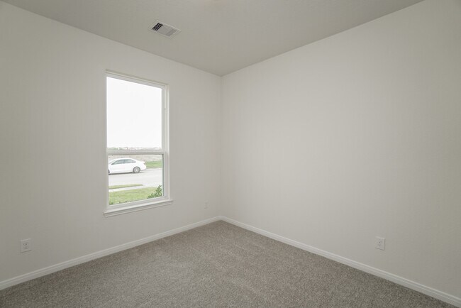 Building Photo - 4807 Westfield Pines Dr