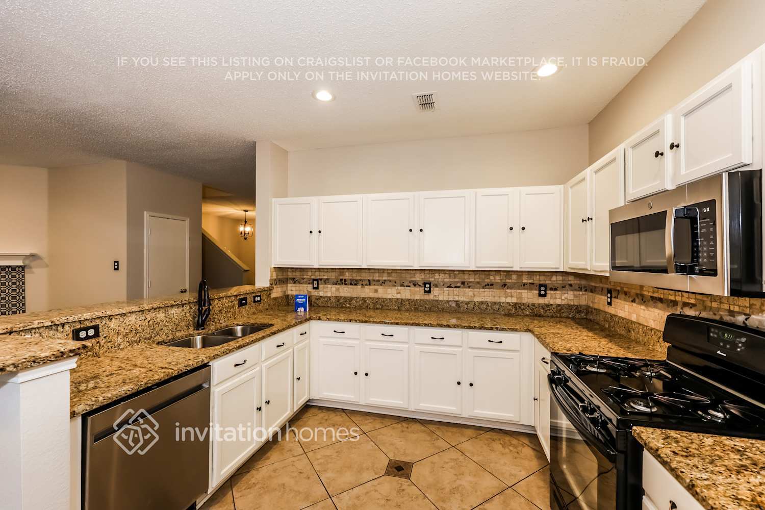 Building Photo - 4804 Sleepy Ridge Cir