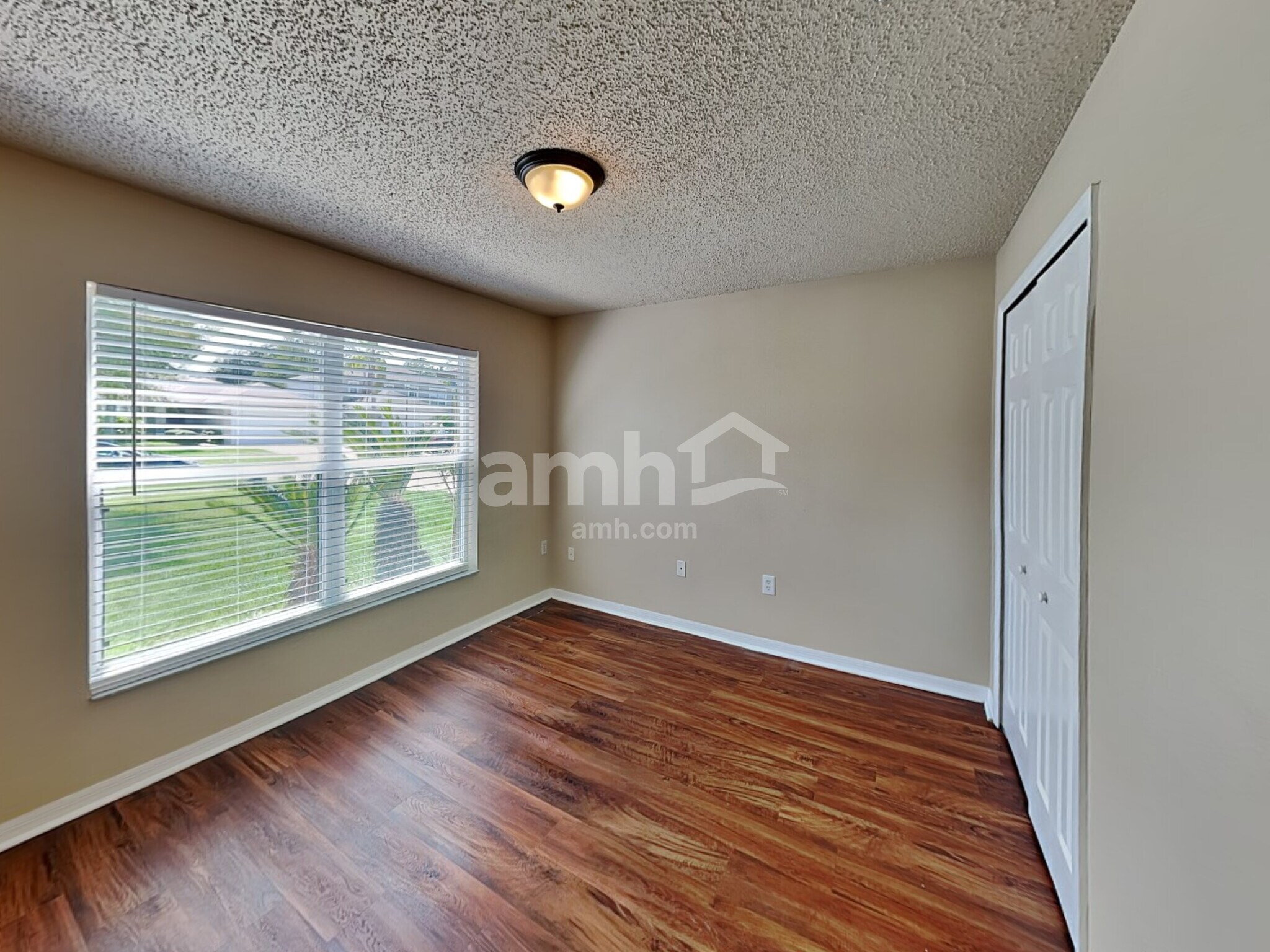 Building Photo - 224 Sawyerwood Pl