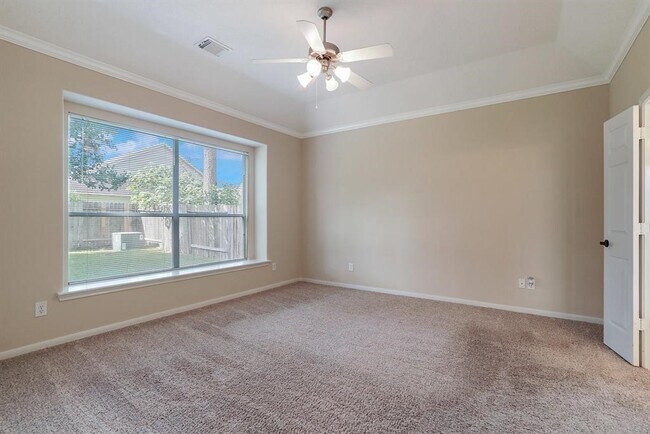 Building Photo - 7211 Emerald Run Ln