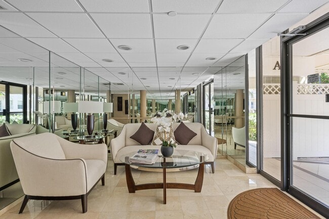 Building Photo - 3200 S Ocean Blvd