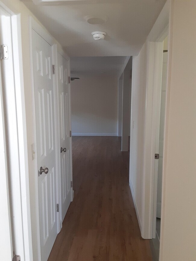 Building Photo - 311 S Pegasus Ave
