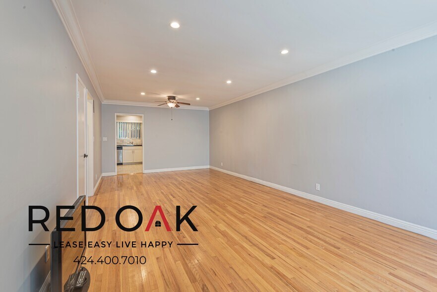 Building Photo - 436 S Oakhurst Dr