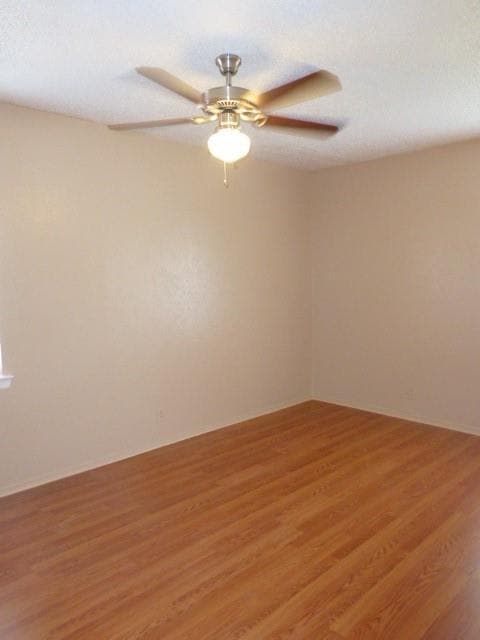 Building Photo - 409 Cliff Dr