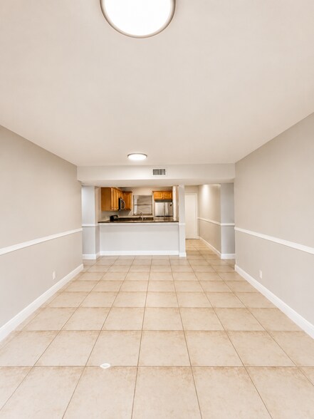 Building Photo - 1401 Windorah Way