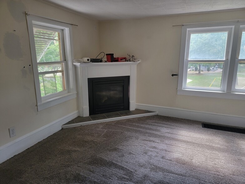 electric FP - 407 Bloom St