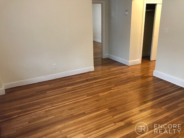 Building Photo - 48 Mason Ter