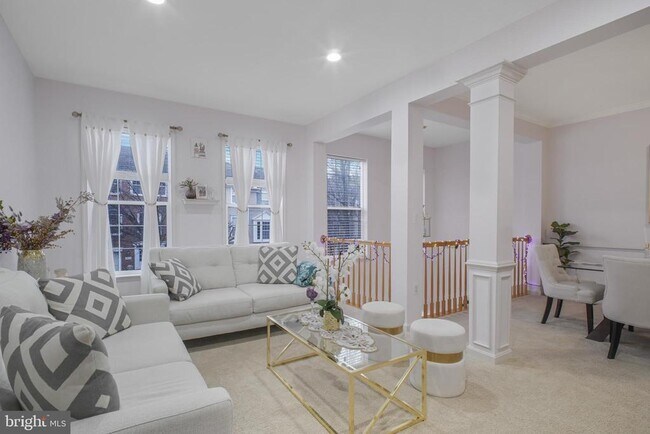 Building Photo - 20751 Bridalveil Falls Terrace