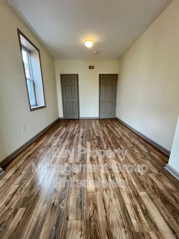 Building Photo - 1631 Edgley St