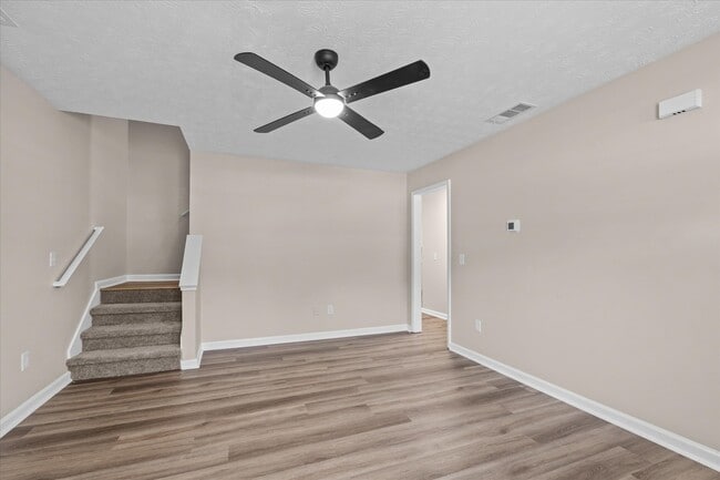 Building Photo - 324 Sequoia Pointe