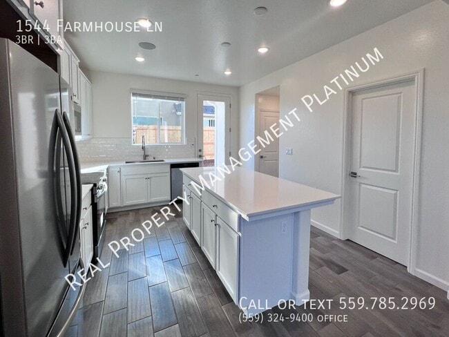 Building Photo - 1544 Farmhouse Ln