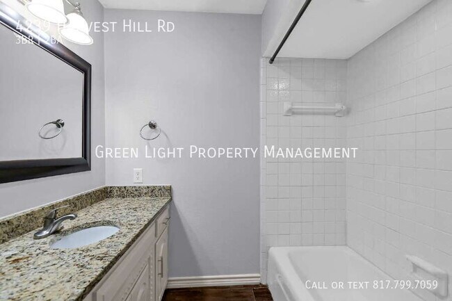 Building Photo - 4239 Harvest Hill Rd