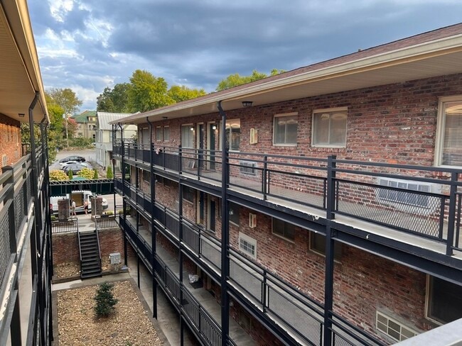 Building Photo - Fountain Place Apartments