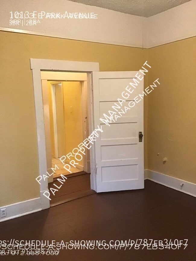 Building Photo - 1013 E Park Ave