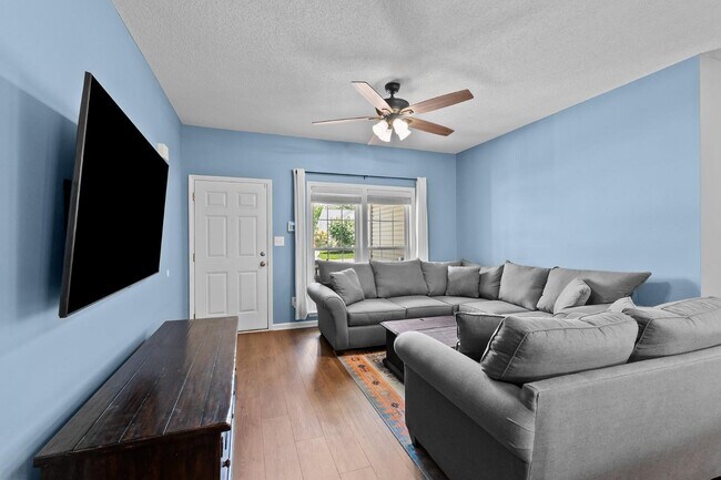 Building Photo - 4028 Mackinac Island Ln