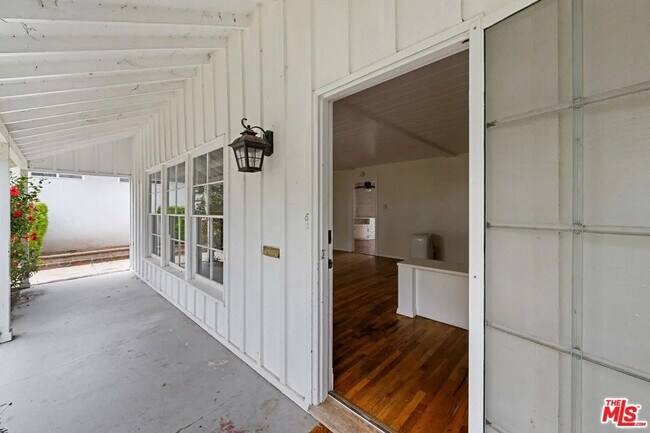 Front Porch - 7323 W 90th St
