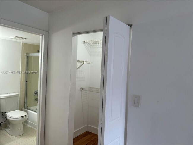 Building Photo - 15600 SW 80th St