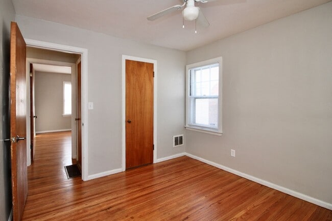 Building Photo - 3 bedroom house for rent