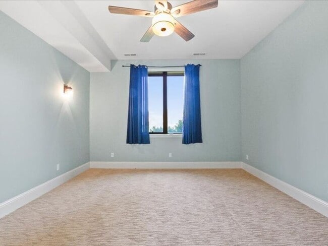 Building Photo - 3500 S Morain St