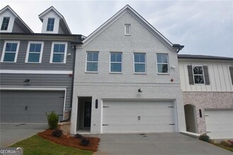 Building Photo - 313 Niles Ct