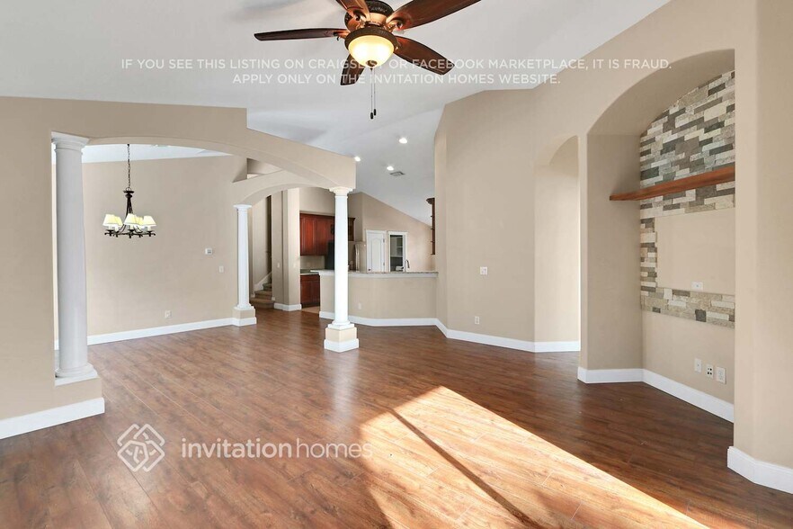 Building Photo - 6827 Guilford Bridge Dr