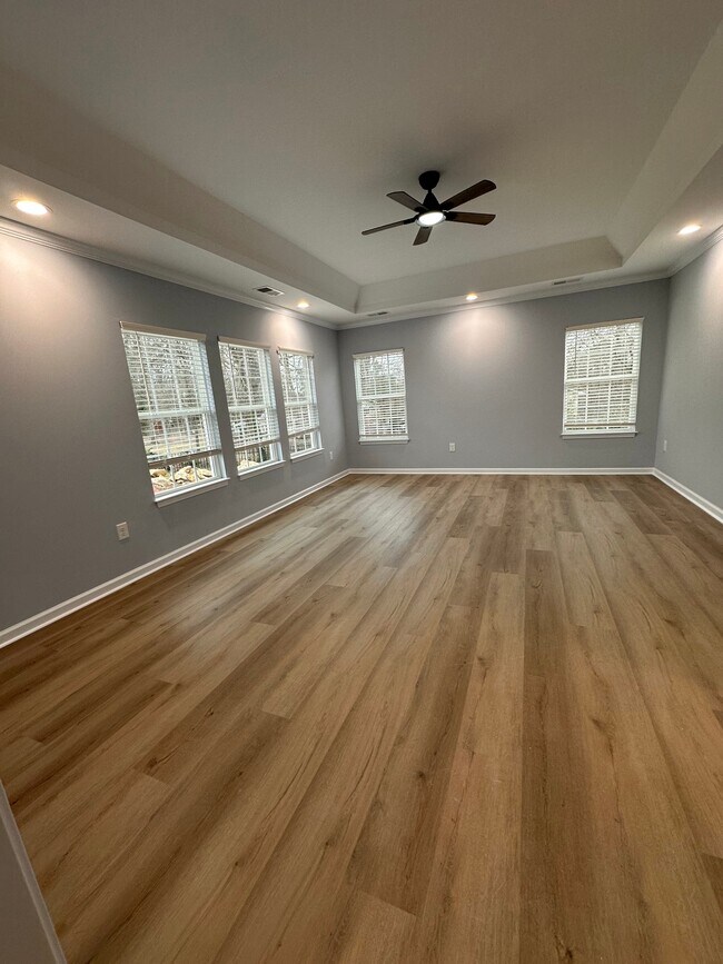 Building Photo - 517 Cardamon Ct