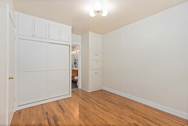 Building Photo - 1942 Chickasaw Ave