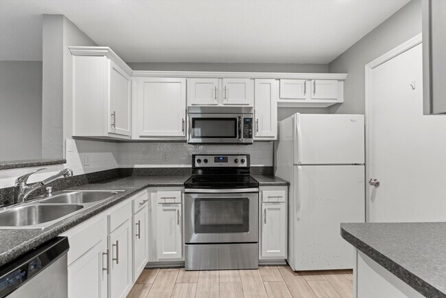 Building Photo - 7701 Timberlin Park Blvd