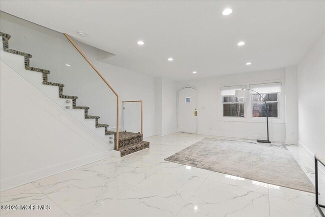 Building Photo - 1001 Norwood Ave