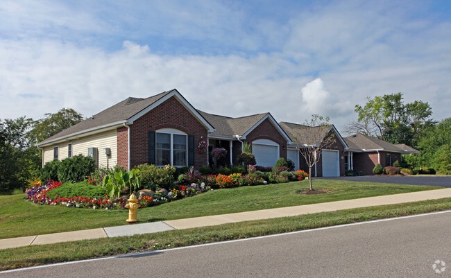 Building Photo - Willow Brook at Delaware Run