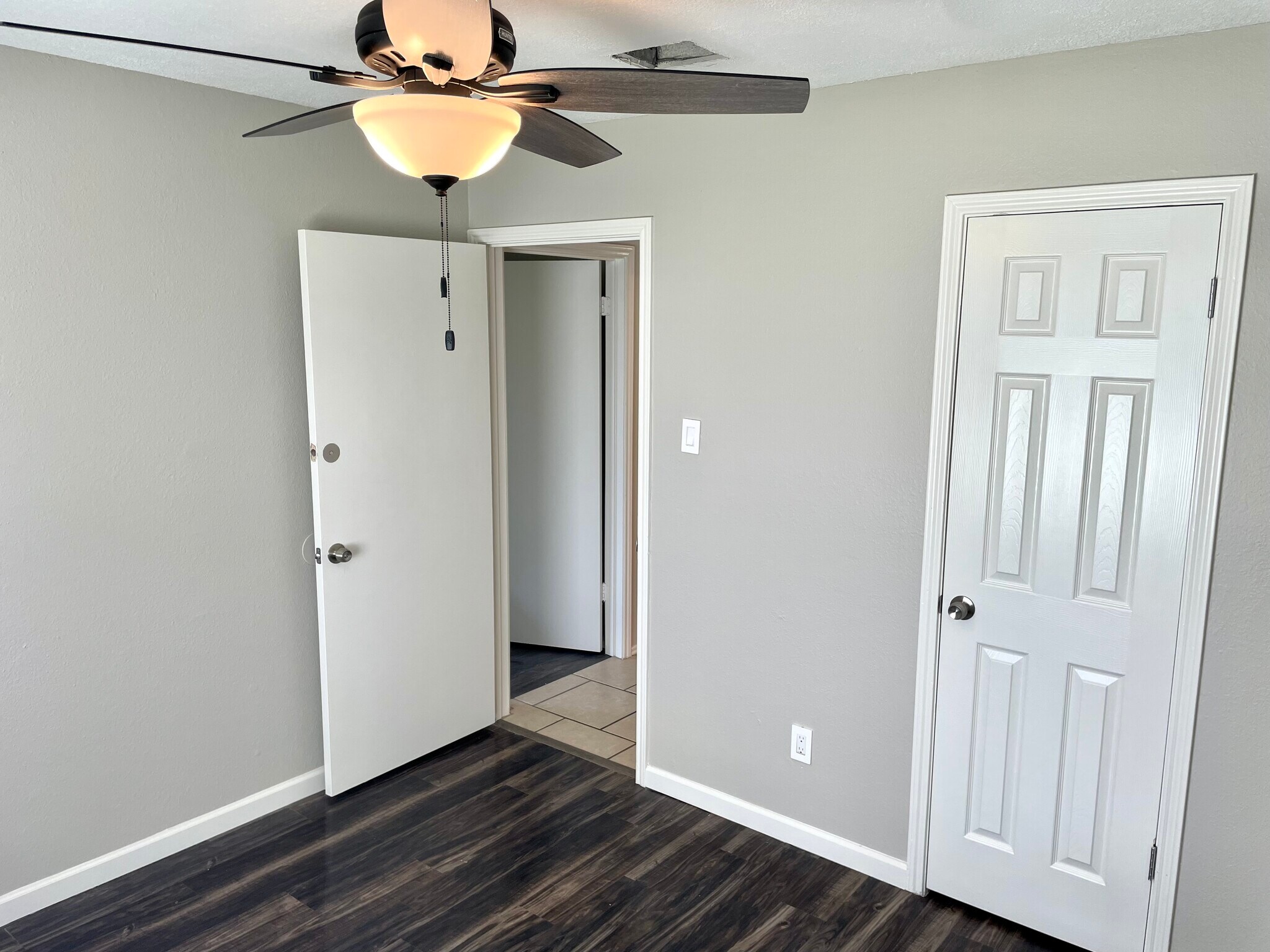 Building Photo - 13030 Quail Dr