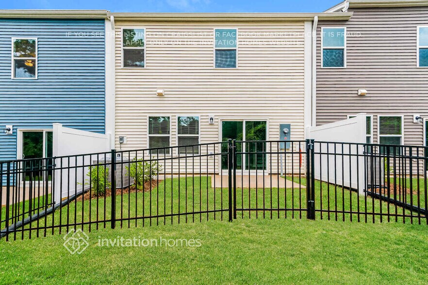 Building Photo - 941 Greenville Wy