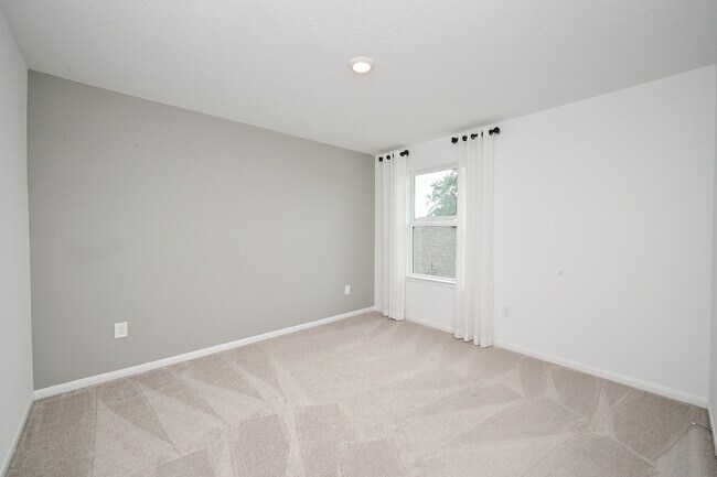 Building Photo - 17718 Seed Drill Ln