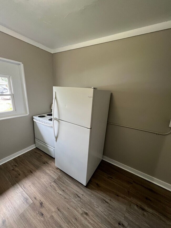 Building Photo - 4113 Dorris St